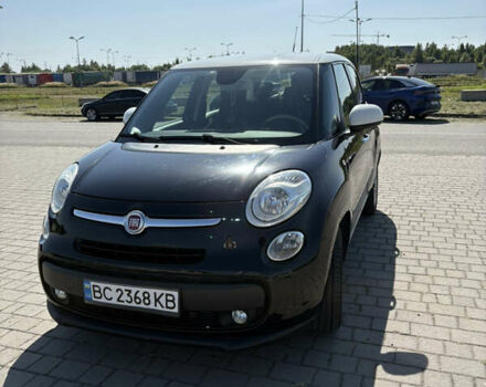 Чорний Фіат 500L, об'ємом двигуна 1.25 л та пробігом 152 тис. км за 9800 $, фото 1 на Automoto.ua
