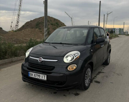 Чорний Фіат 500L, об'ємом двигуна 1.4 л та пробігом 180 тис. км за 7700 $, фото 1 на Automoto.ua