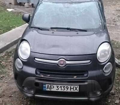 Черный Фиат 500L, объемом двигателя 1.3 л и пробегом 191 тыс. км за 3000 $, фото 1 на Automoto.ua