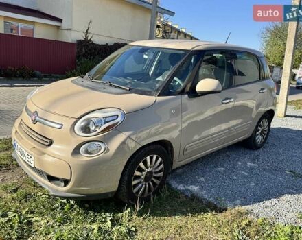 Коричневый Фиат 500L, объемом двигателя 1.4 л и пробегом 165 тыс. км за 7700 $, фото 2 на Automoto.ua