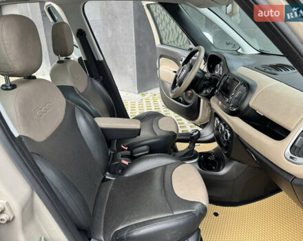 Коричневый Фиат 500L, объемом двигателя 1.4 л и пробегом 56 тыс. км за 11500 $, фото 12 на Automoto.ua