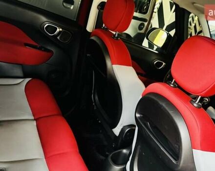 Красный Фиат 500L, объемом двигателя 1.2 л и пробегом 83 тыс. км за 9300 $, фото 2 на Automoto.ua