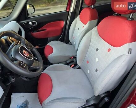 Красный Фиат 500L, объемом двигателя 1.3 л и пробегом 83 тыс. км за 8499 $, фото 22 на Automoto.ua