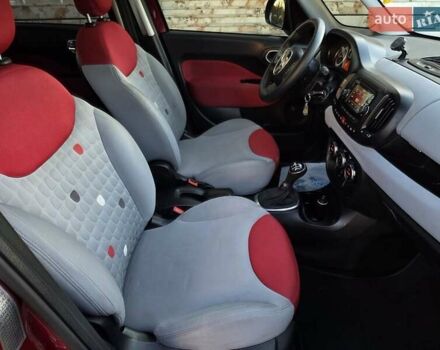 Красный Фиат 500L, объемом двигателя 1.3 л и пробегом 83 тыс. км за 8499 $, фото 28 на Automoto.ua
