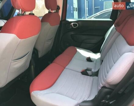 Красный Фиат 500L, объемом двигателя 1.4 л и пробегом 177 тыс. км за 9450 $, фото 10 на Automoto.ua