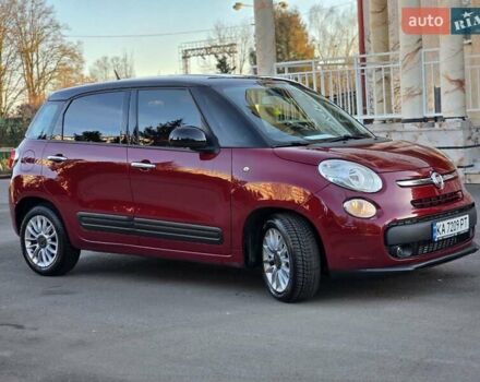 Красный Фиат 500L, объемом двигателя 1.3 л и пробегом 83 тыс. км за 8499 $, фото 3 на Automoto.ua