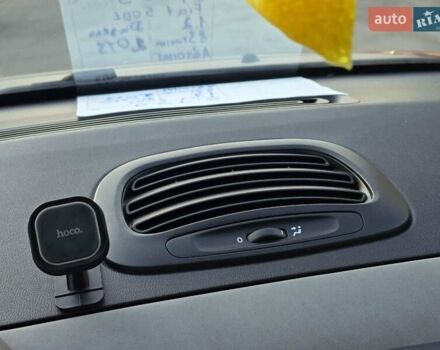 Красный Фиат 500L, объемом двигателя 1.3 л и пробегом 83 тыс. км за 8499 $, фото 30 на Automoto.ua