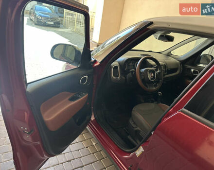 Червоний Фіат 500L, об'ємом двигуна 1.4 л та пробігом 113 тис. км за 10677 $, фото 11 на Automoto.ua