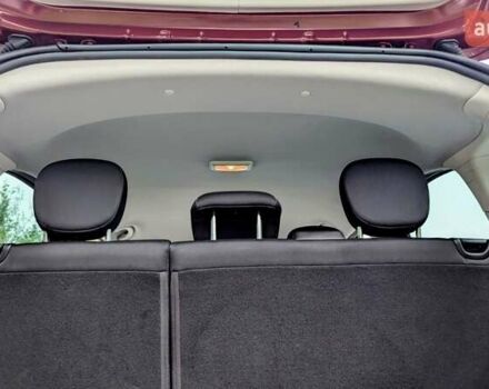 Красный Фиат 500L, объемом двигателя 1.4 л и пробегом 174 тыс. км за 8500 $, фото 1 на Automoto.ua