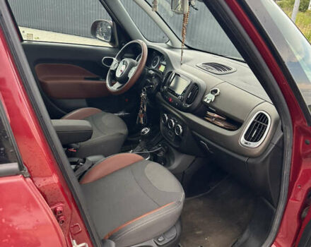 Красный Фиат 500L, объемом двигателя 1.4 л и пробегом 91 тыс. км за 7890 $, фото 27 на Automoto.ua