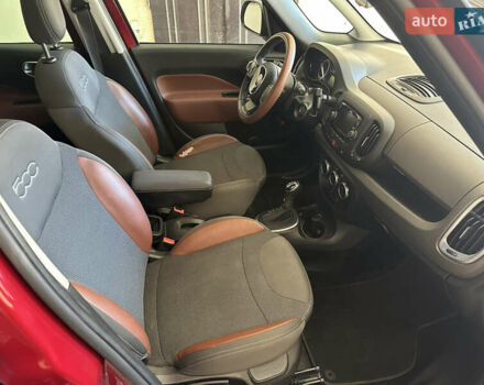 Червоний Фіат 500L, об'ємом двигуна 1.4 л та пробігом 113 тис. км за 10677 $, фото 19 на Automoto.ua
