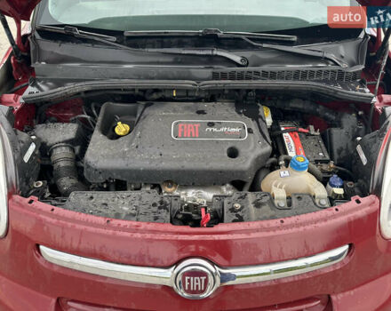 Красный Фиат 500L, объемом двигателя 1.4 л и пробегом 91 тыс. км за 7890 $, фото 14 на Automoto.ua
