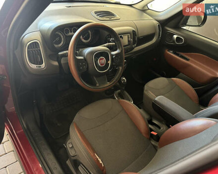 Червоний Фіат 500L, об'ємом двигуна 1.4 л та пробігом 113 тис. км за 10677 $, фото 10 на Automoto.ua