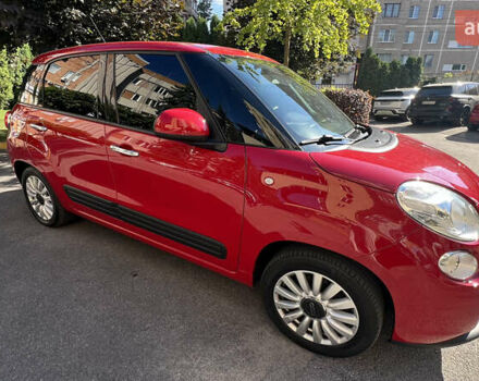 Красный Фиат 500L, объемом двигателя 1.25 л и пробегом 84 тыс. км за 12000 $, фото 4 на Automoto.ua