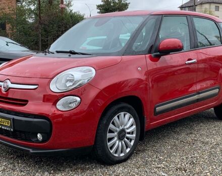 Красный Фиат 500L, объемом двигателя 1.2 л и пробегом 128 тыс. км за 10800 $, фото 2 на Automoto.ua