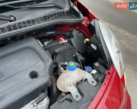 Красный Фиат 500L, объемом двигателя 1.37 л и пробегом 53 тыс. км за 9000 $, фото 17 на Automoto.ua