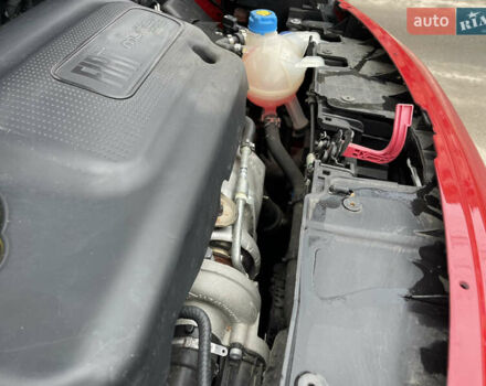 Красный Фиат 500L, объемом двигателя 1.37 л и пробегом 53 тыс. км за 9000 $, фото 18 на Automoto.ua