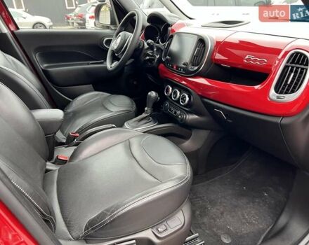 Красный Фиат 500L, объемом двигателя 1.4 л и пробегом 53 тыс. км за 11300 $, фото 26 на Automoto.ua