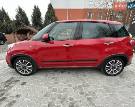 Красный Фиат 500L, объемом двигателя 1.4 л и пробегом 53 тыс. км за 11300 $, фото 10 на Automoto.ua