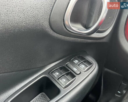 Красный Фиат 500L, объемом двигателя 1.37 л и пробегом 53 тыс. км за 9000 $, фото 13 на Automoto.ua