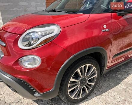 Красный Фиат 500L, объемом двигателя 1.4 л и пробегом 23 тыс. км за 12000 $, фото 2 на Automoto.ua