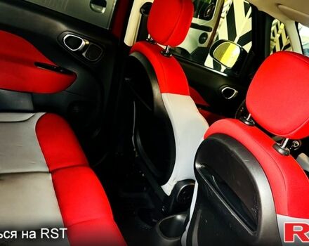 Фиат 500L 2013 в Киеве на Automoto.ua Красный Фиат 500L, объемом двигателя 1.3 л и пробегом 83 тыс. км за 9300 $, фото 1 на Automoto.ua