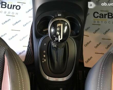 Фіат 500L, об'ємом двигуна 1.4 л та пробігом 153 тис. км за 8998 $, фото 20 на Automoto.ua