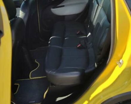 Жовтий Фіат 500L, об'ємом двигуна 1.37 л та пробігом 91 тис. км за 10900 $, фото 10 на Automoto.ua