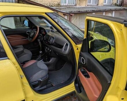 Жовтий Фіат 500L, об'ємом двигуна 1.4 л та пробігом 189 тис. км за 8500 $, фото 10 на Automoto.ua