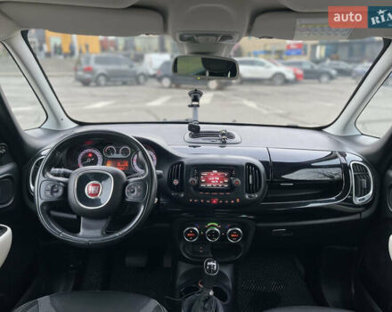 Желтый Фиат 500L, объемом двигателя 1.25 л и пробегом 156 тыс. км за 9850 $, фото 17 на Automoto.ua