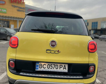 Желтый Фиат 500L, объемом двигателя 1.25 л и пробегом 156 тыс. км за 9850 $, фото 4 на Automoto.ua