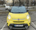 Желтый Фиат 500L, объемом двигателя 1.25 л и пробегом 156 тыс. км за 9850 $, фото 2 на Automoto.ua