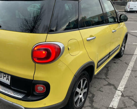 Желтый Фиат 500L, объемом двигателя 1.25 л и пробегом 156 тыс. км за 9850 $, фото 9 на Automoto.ua