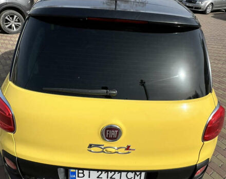 Жовтий Фіат 500L, об'ємом двигуна 1.3 л та пробігом 100 тис. км за 9100 $, фото 5 на Automoto.ua