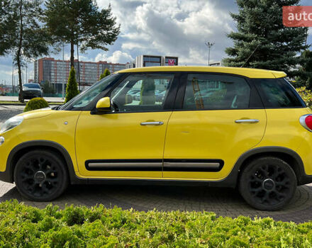 Фиат 500L 2016 в Львове на Automoto.ua Желтый Фиат 500L, объемом двигателя 1.25 л и пробегом 85 тыс. км за 14650 $, фото 3 на Automoto.ua