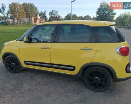Желтый Фиат 500L, объемом двигателя 1.25 л и пробегом 85 тыс. км за 15000 $, фото 38 на Automoto.ua