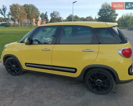 Желтый Фиат 500L, объемом двигателя 1.25 л и пробегом 85 тыс. км за 15000 $, фото 40 на Automoto.ua
