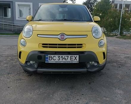 Желтый Фиат 500L, объемом двигателя 1.25 л и пробегом 85 тыс. км за 15000 $, фото 39 на Automoto.ua
