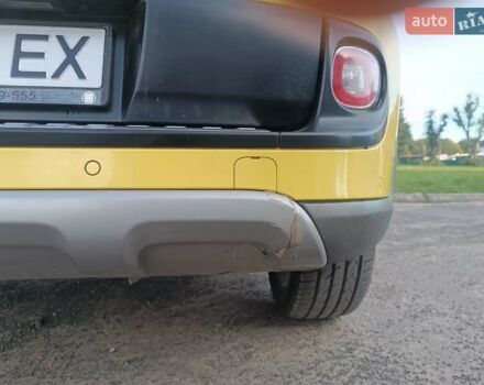 Желтый Фиат 500L, объемом двигателя 1.25 л и пробегом 85 тыс. км за 15000 $, фото 20 на Automoto.ua