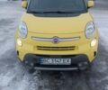 Желтый Фиат 500L, объемом двигателя 1.25 л и пробегом 88 тыс. км за 9500 $, фото 1 на Automoto.ua