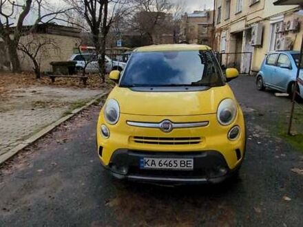 Жовтий Фіат 500L, об'ємом двигуна 1.4 л та пробігом 189 тис. км за 8500 $, фото 1 на Automoto.ua