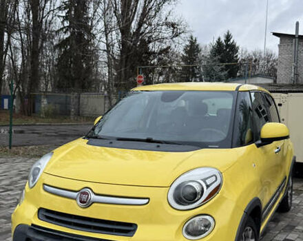 Желтый Фиат 500L, объемом двигателя 1.37 л и пробегом 140 тыс. км за 7500 $, фото 1 на Automoto.ua