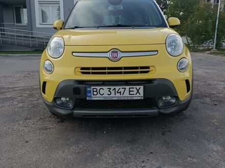 Жовтий Фіат 500L, об'ємом двигуна 1.25 л та пробігом 85 тис. км за 15000 $, фото 1 на Automoto.ua