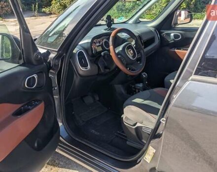 Сірий Фіат 500L, об'ємом двигуна 1.37 л та пробігом 115 тис. км за 8500 $, фото 10 на Automoto.ua