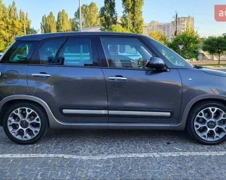 Сірий Фіат 500L, об'ємом двигуна 1.4 л та пробігом 215 тис. км за 8900 $, фото 3 на Automoto.ua