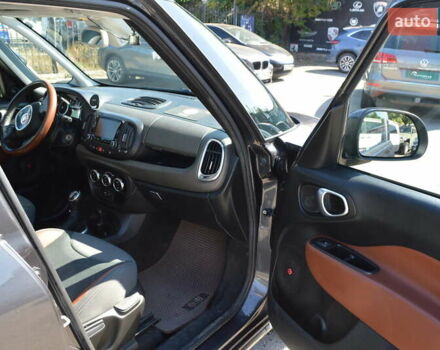 Сірий Фіат 500L, об'ємом двигуна 1.37 л та пробігом 215 тис. км за 7900 $, фото 17 на Automoto.ua