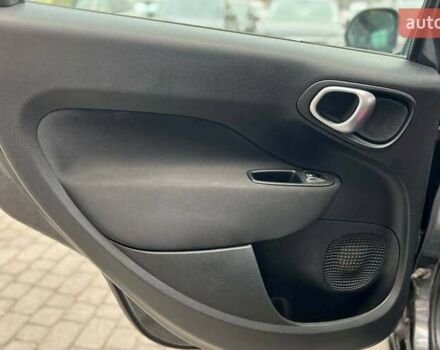 Серый Фиат 500L, объемом двигателя 1.37 л и пробегом 162 тыс. км за 8700 $, фото 18 на Automoto.ua