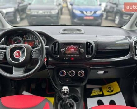 Серый Фиат 500L, объемом двигателя 1.37 л и пробегом 162 тыс. км за 8700 $, фото 14 на Automoto.ua