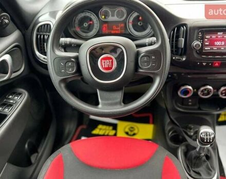 Серый Фиат 500L, объемом двигателя 1.37 л и пробегом 162 тыс. км за 8700 $, фото 13 на Automoto.ua