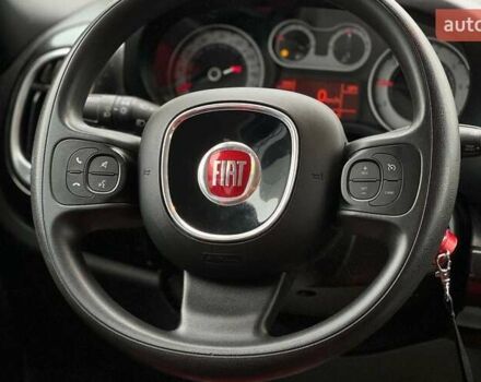 Серый Фиат 500L, объемом двигателя 1.37 л и пробегом 162 тыс. км за 8700 $, фото 12 на Automoto.ua